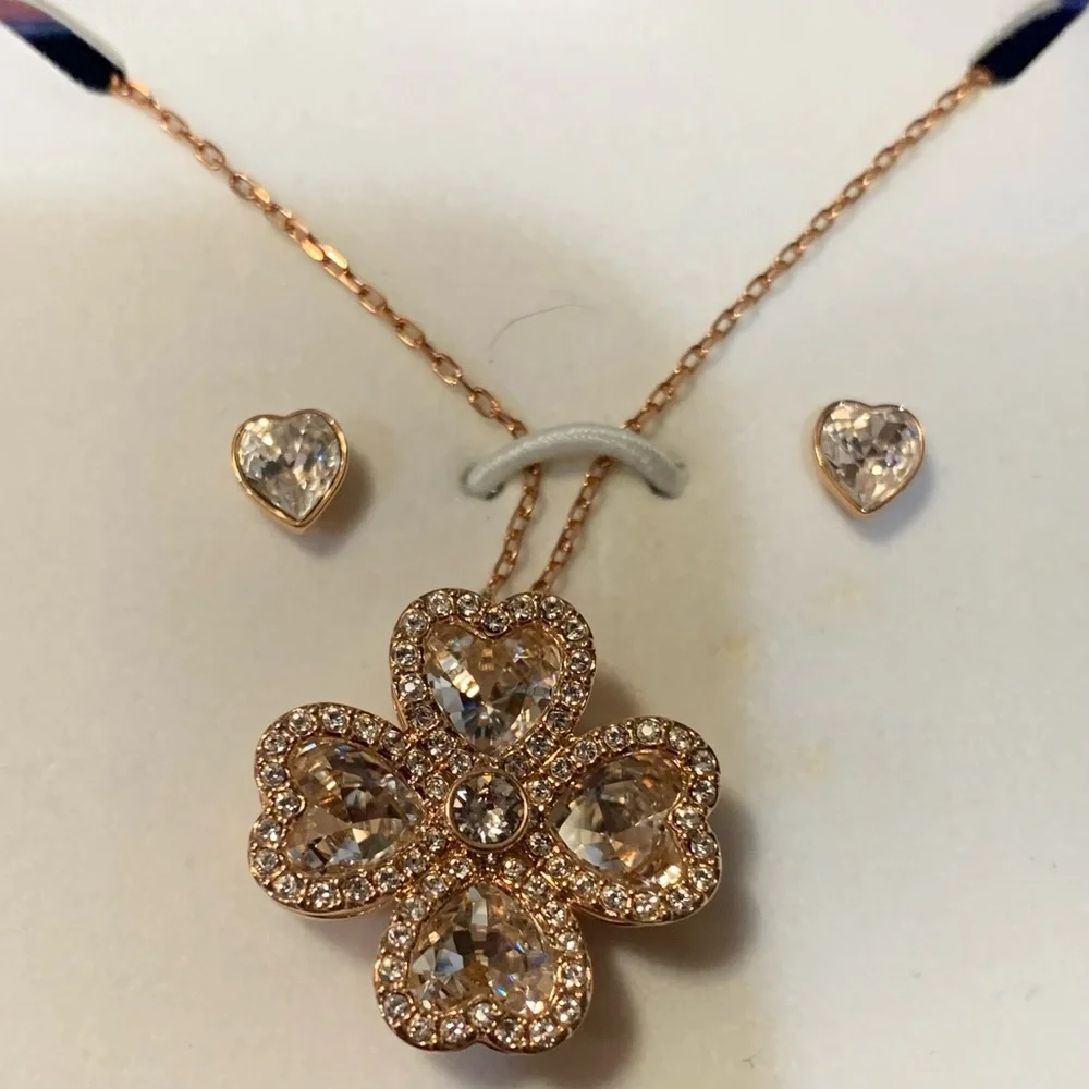 Swarovski Gold Necklace with Crystal Accents - Picture 3 of 7